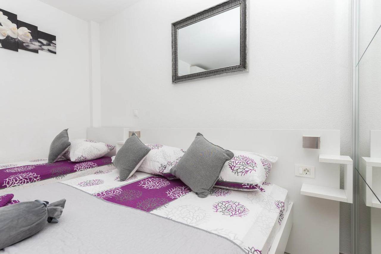 Apartmani Franko Baška Voda Buitenkant foto